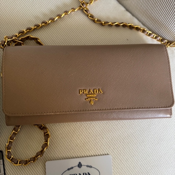 Prada wallet on chain - Picture 3 of 9